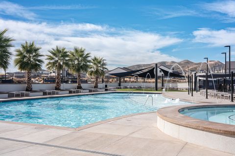 Tiny photo for 1448 S STAIRCASE WAY, Washington, UT 84780 (MLS # 2131633)