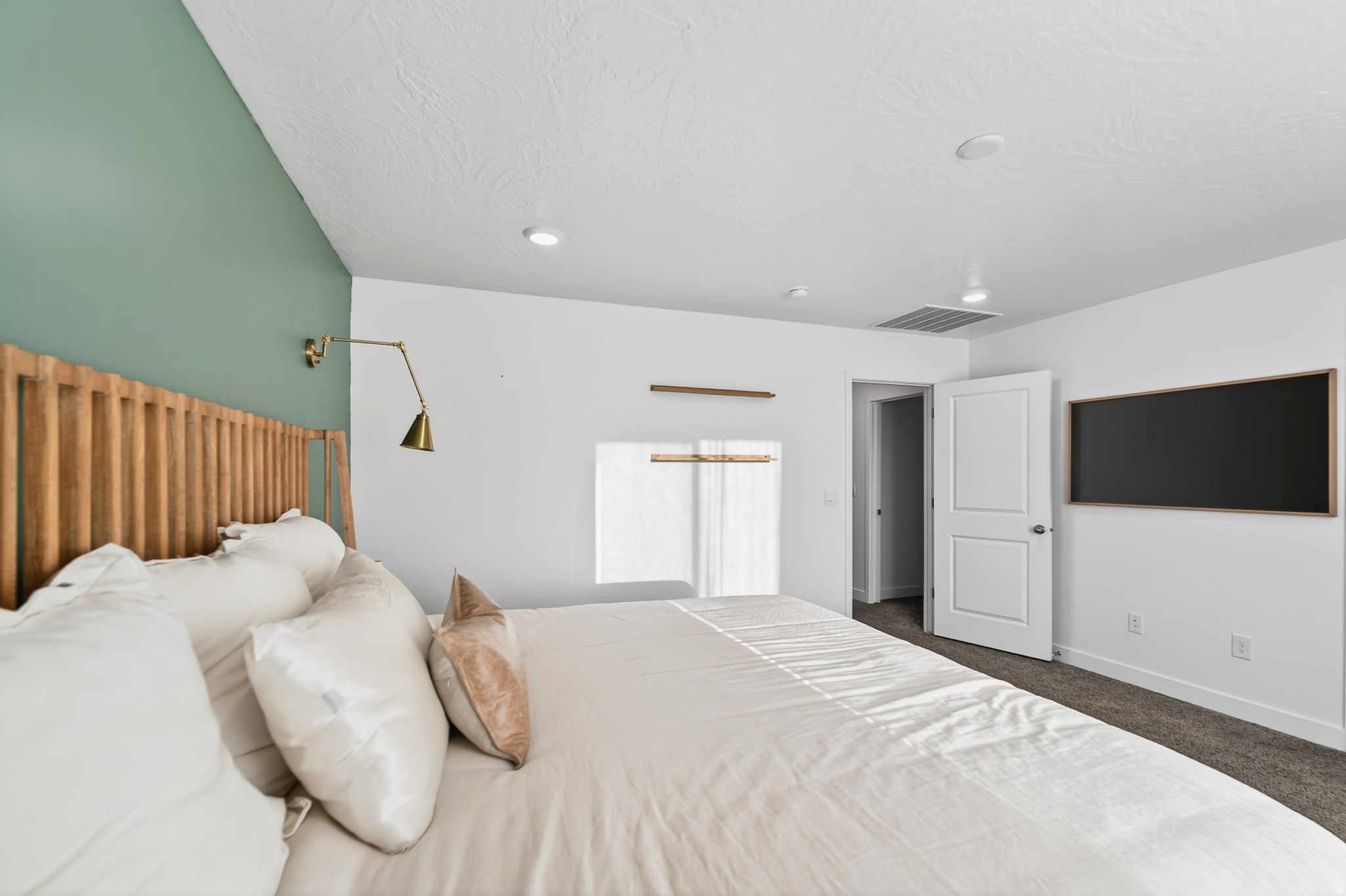 LONG VALLEY - Residential