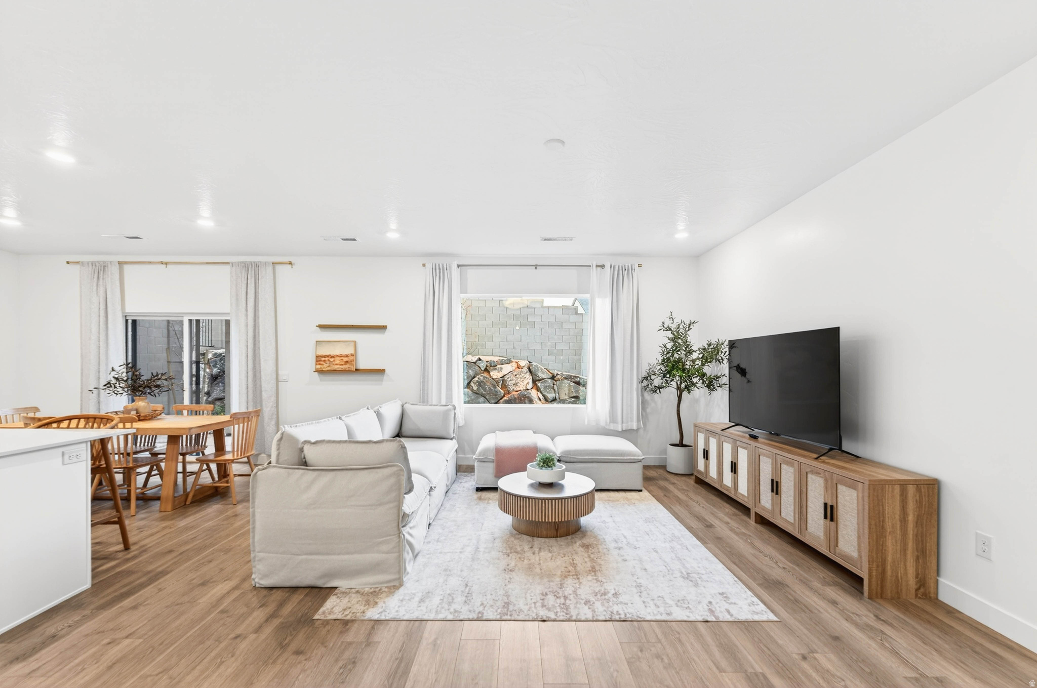 LONG VALLEY - Residential