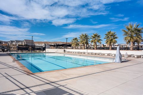 Tiny photo for 1448 S STAIRCASE WAY, Washington, UT 84780 (MLS # 2131633)