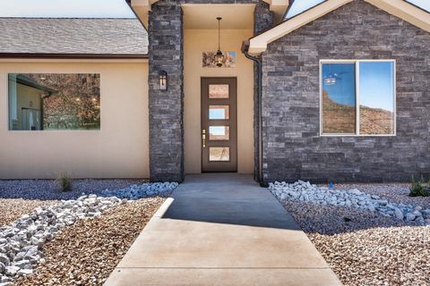 Tiny photo for 1223 W KOKOPELLI ST, Hildale, UT 84784 (MLS # 2147094)