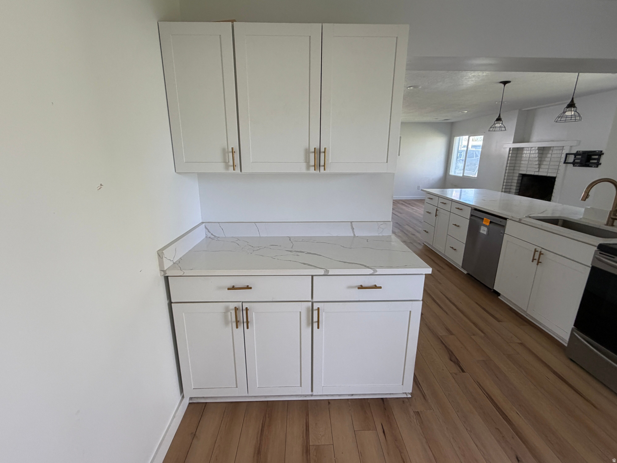 SCHRENKS WEST - Residential