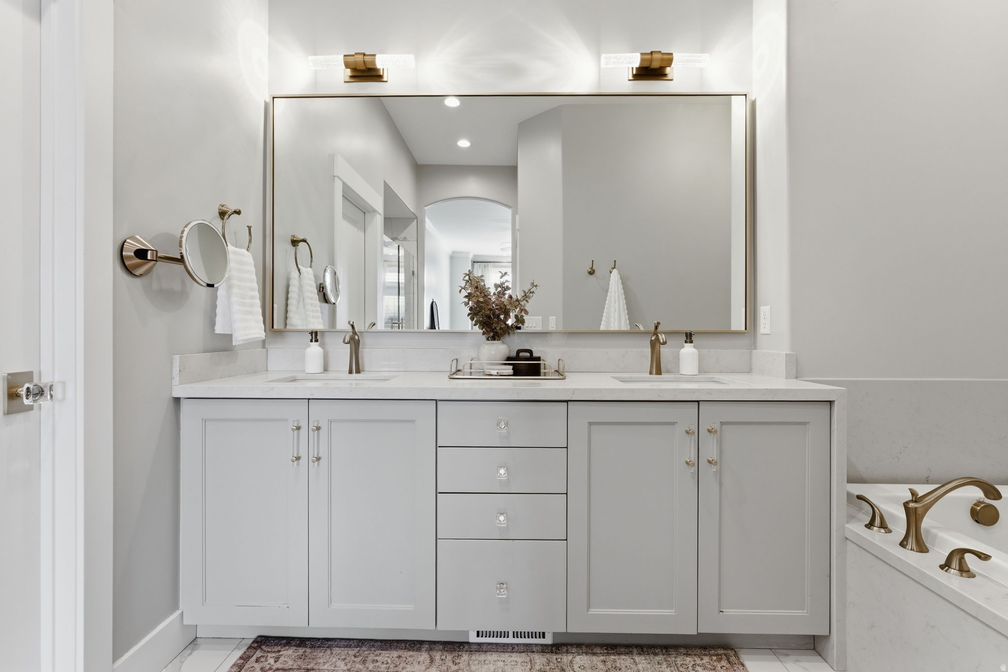 SUNSET RIDGE AT SOUTH MOUNTAIN - Residential Income