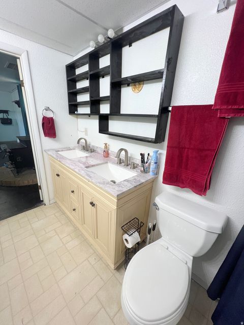 Tiny photo for 85 N WENDELL LN, Roosevelt, UT 84066 (MLS # 2155342)