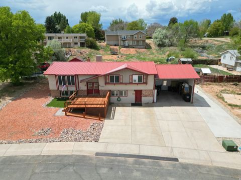 Tiny photo for 85 N WENDELL LN, Roosevelt, UT 84066 (MLS # 2155342)