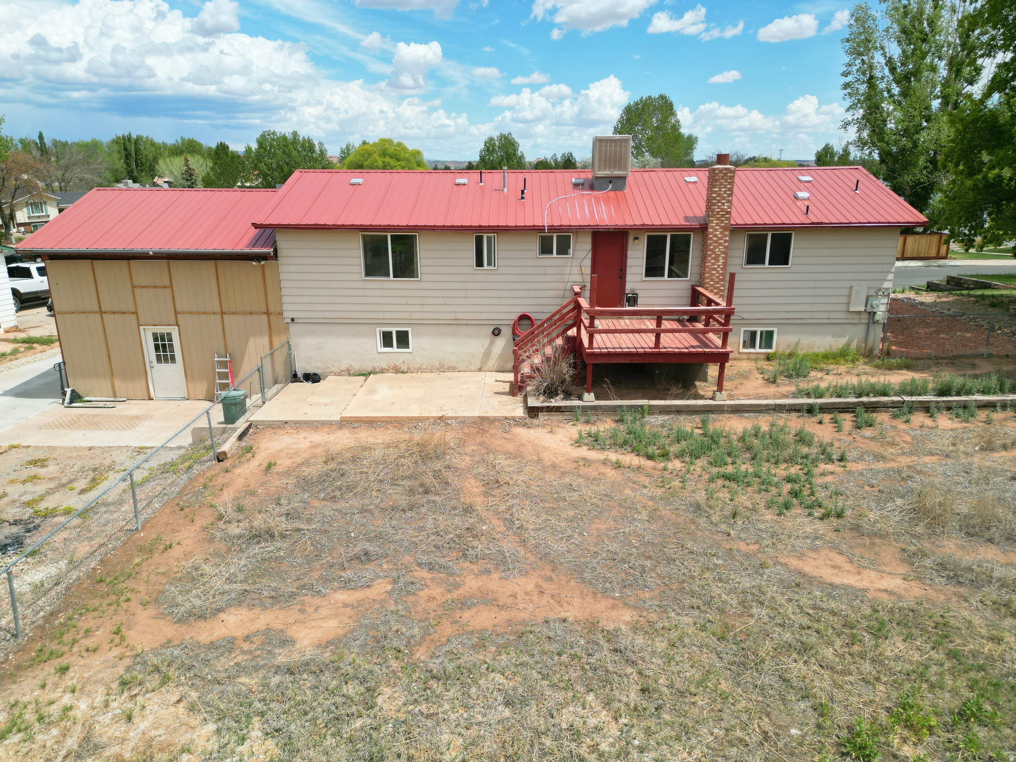 SUMMER HILLS - Residential
