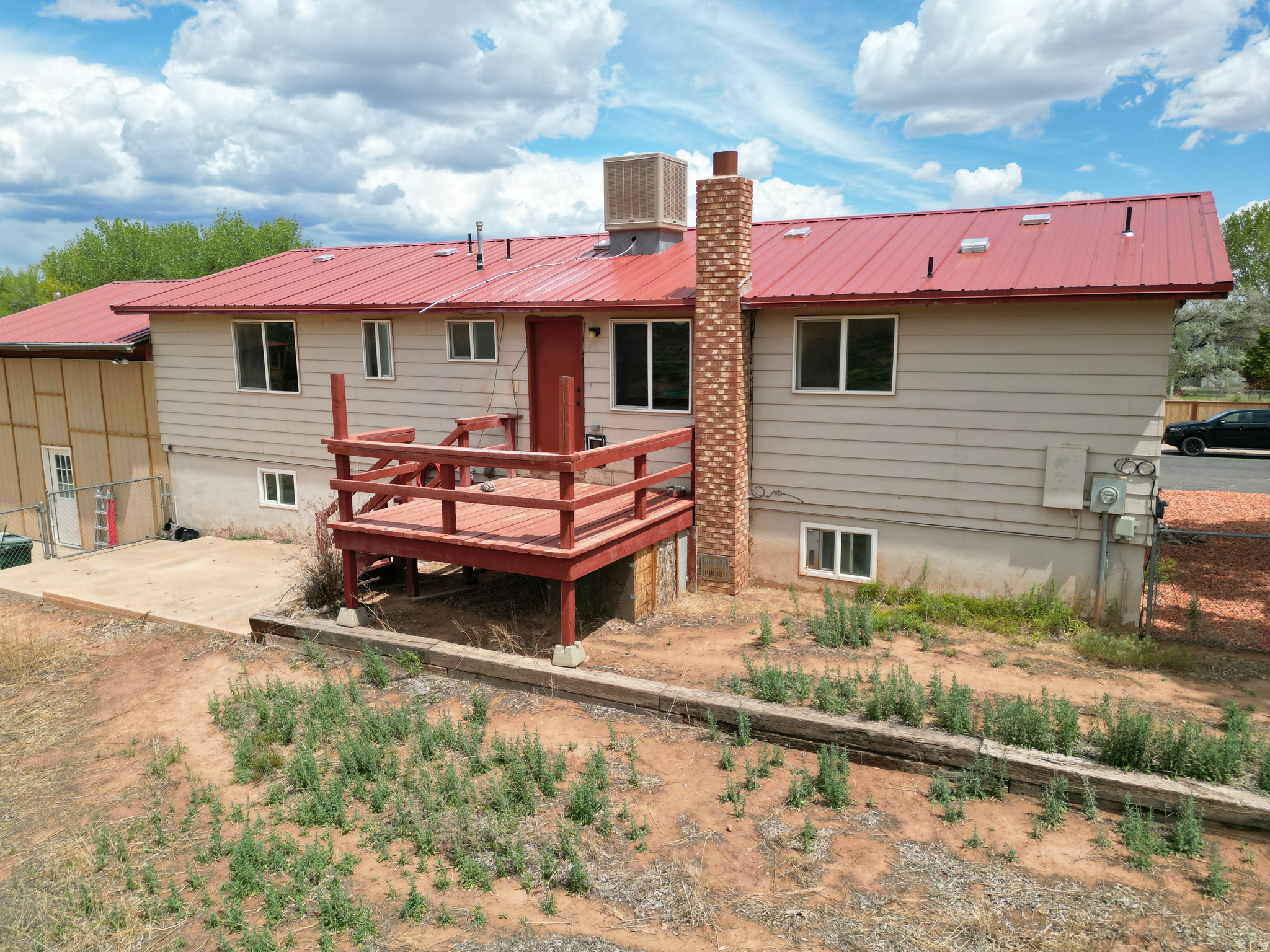 SUMMER HILLS - Residential