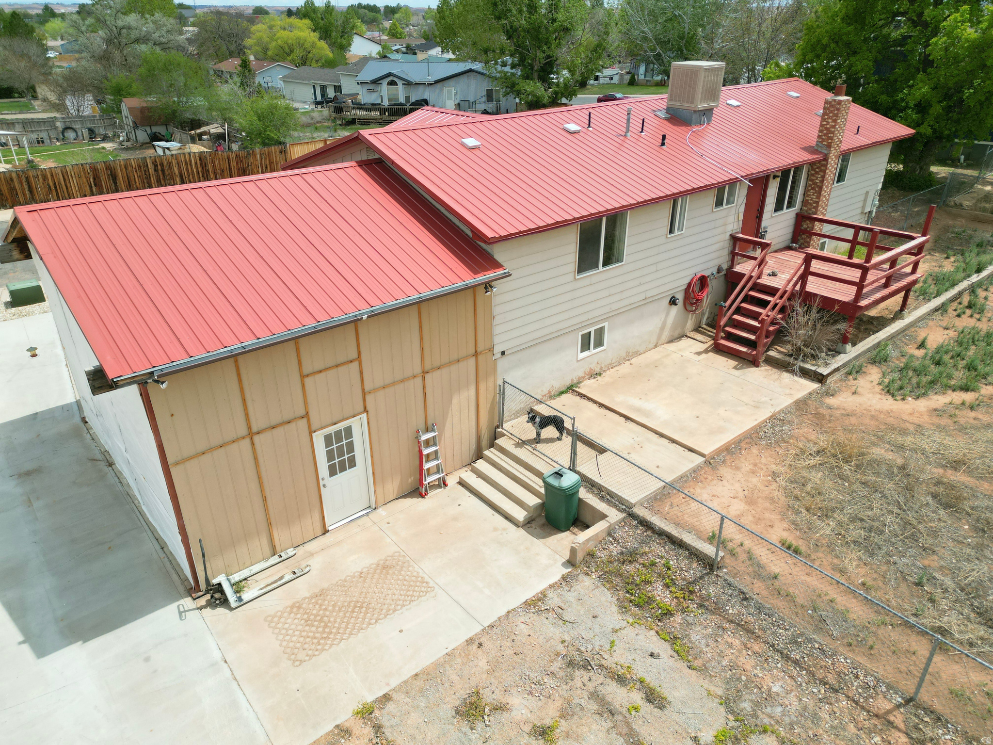 SUMMER HILLS - Residential