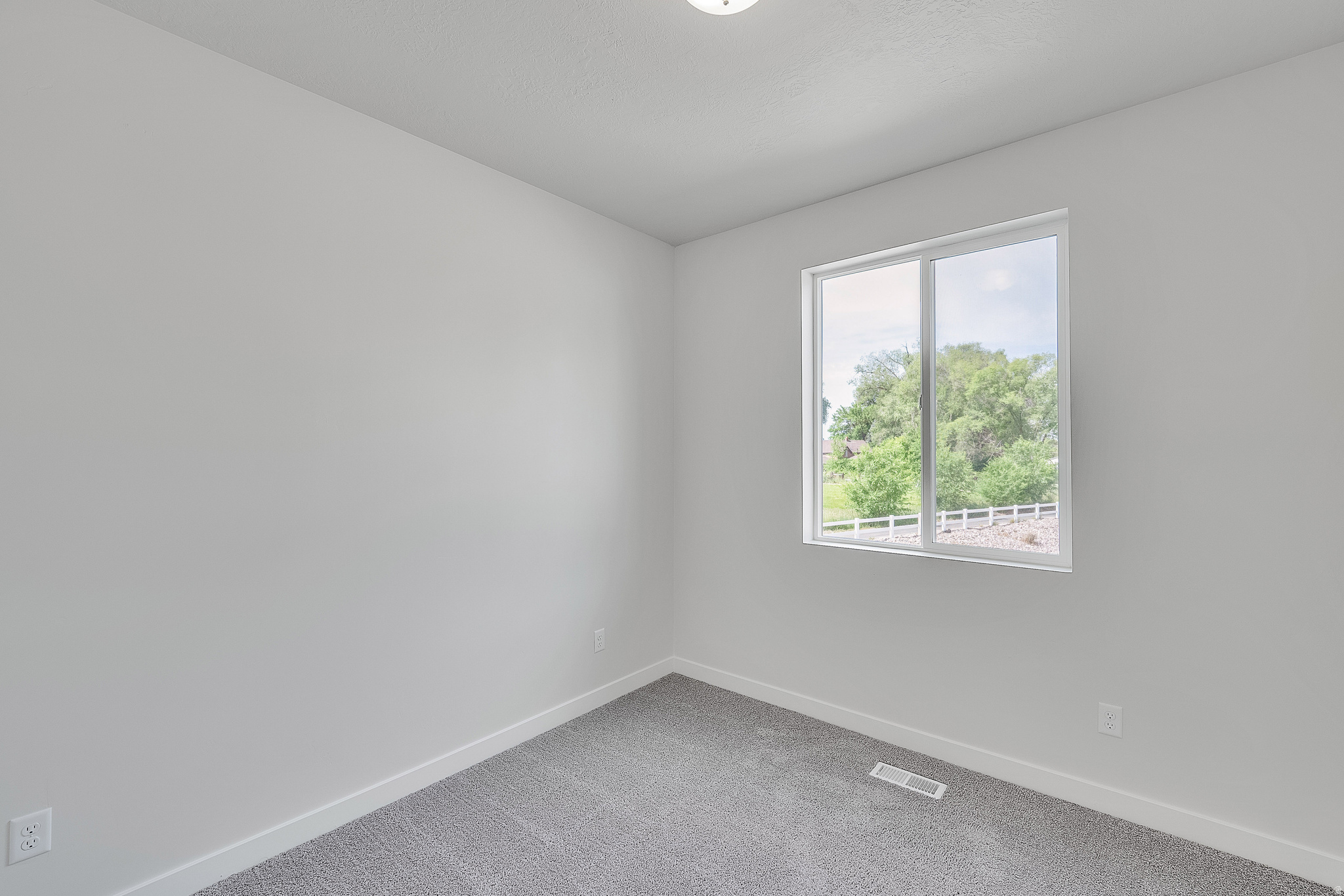 ASHLAR COVE - Residential