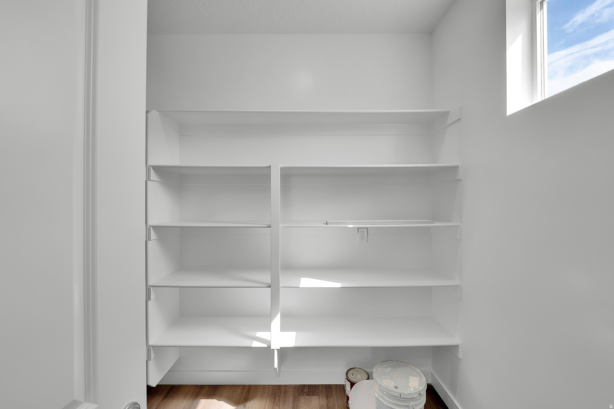 ASHLAR COVE - Residential