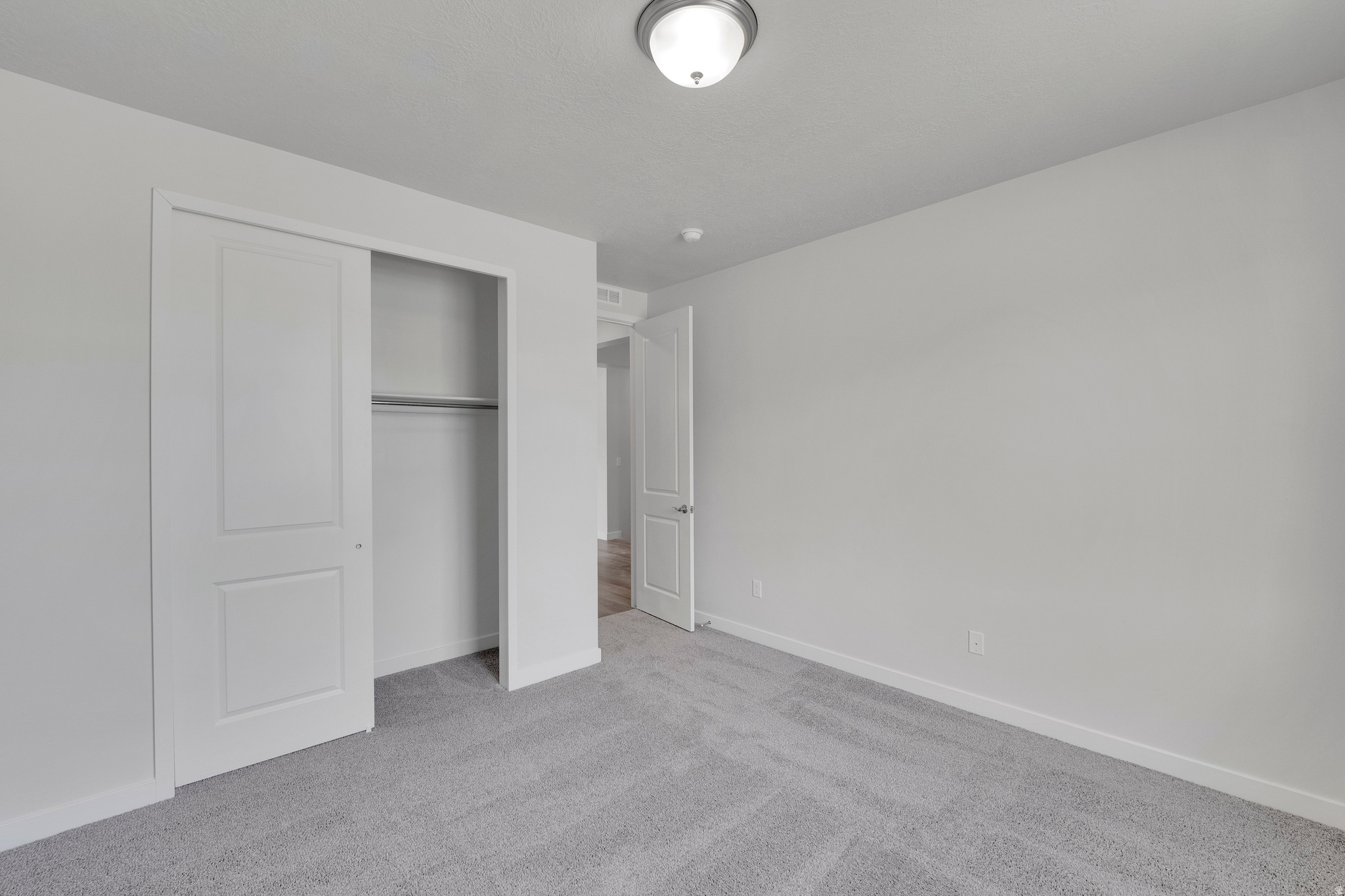 ASHLAR COVE - Residential