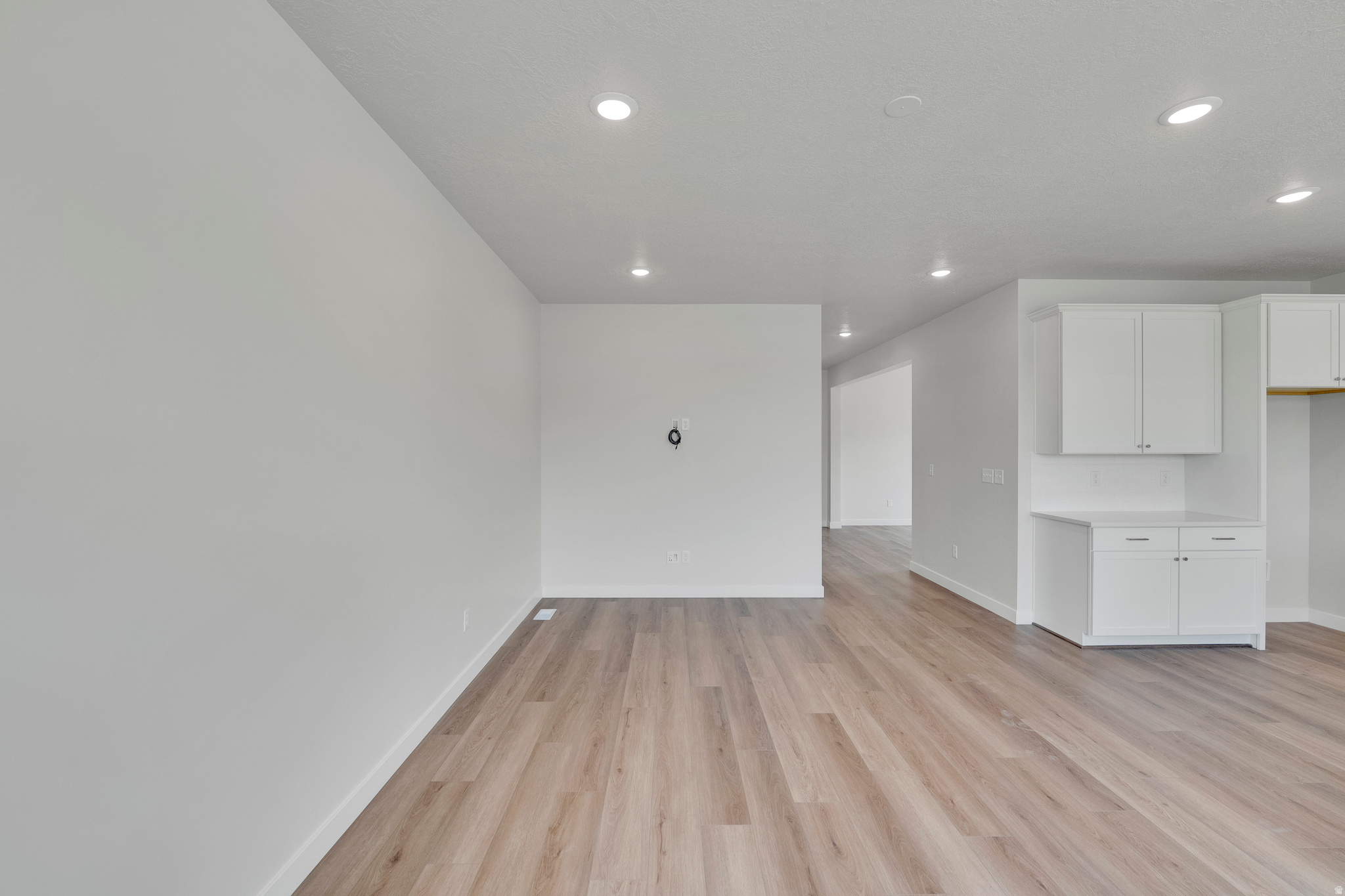 ASHLAR COVE - Residential