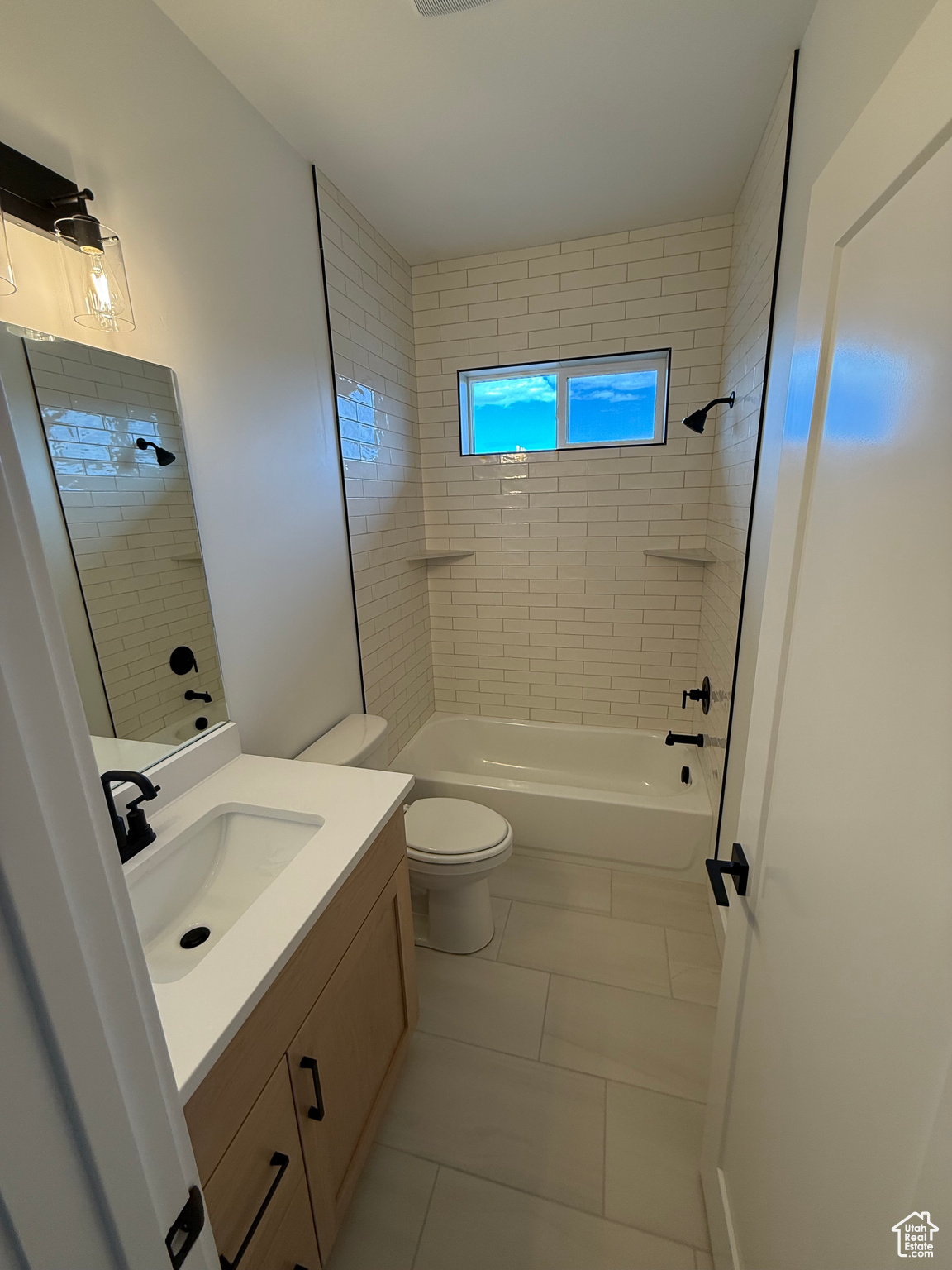 SUNNYSIDE ESTATES SUBDIVISION - Residential