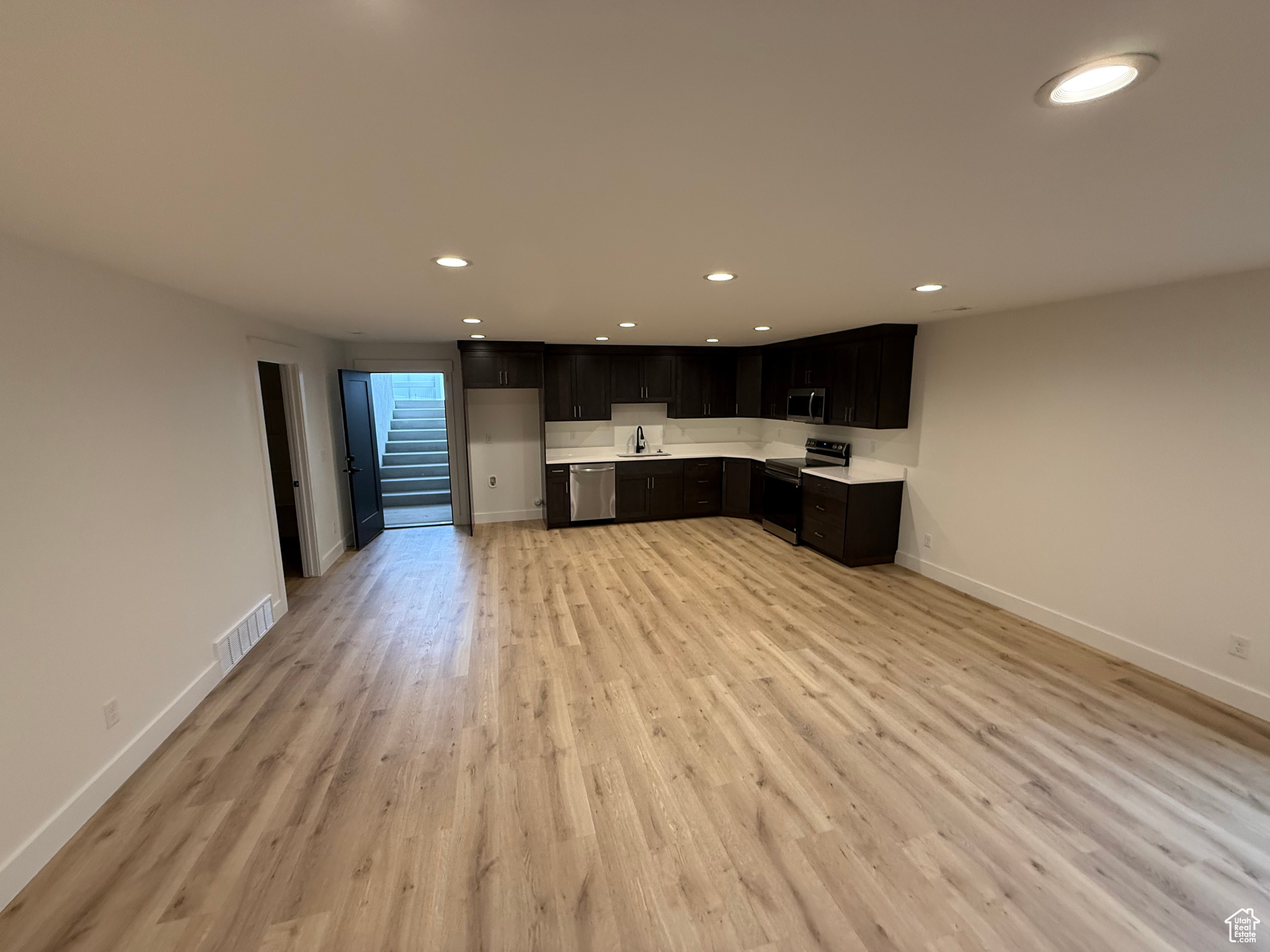 SUNNYSIDE ESTATES SUBDIVISION - Residential