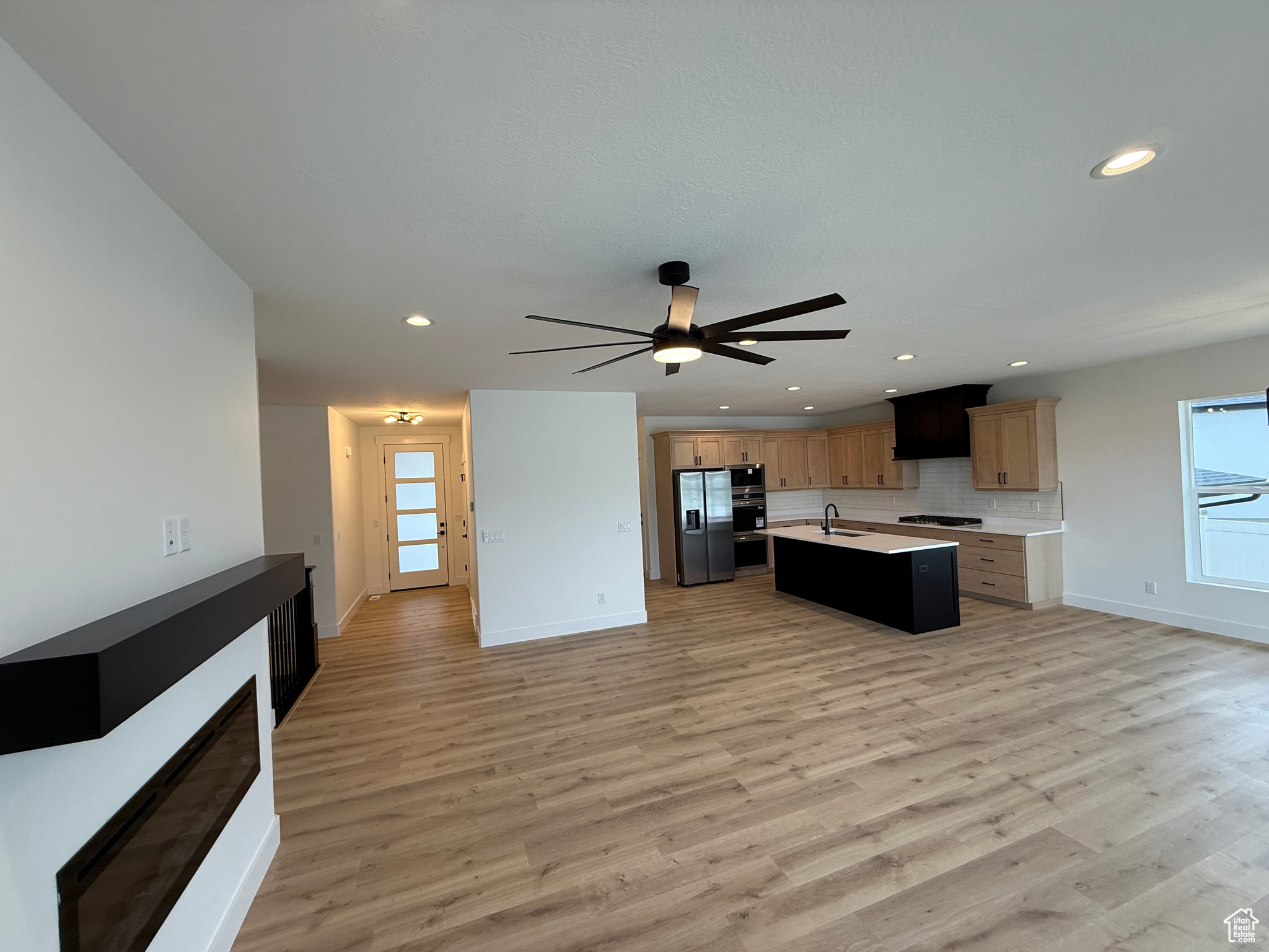 SUNNYSIDE ESTATES SUBDIVISION - Residential