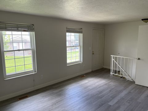 Tiny photo for 3240 N FAIRFIELD RD #6, Layton, UT 84041 (MLS # 2141634)