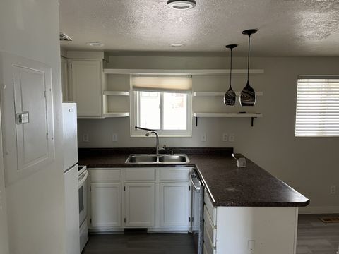 Tiny photo for 3240 N FAIRFIELD RD #6, Layton, UT 84041 (MLS # 2141634)