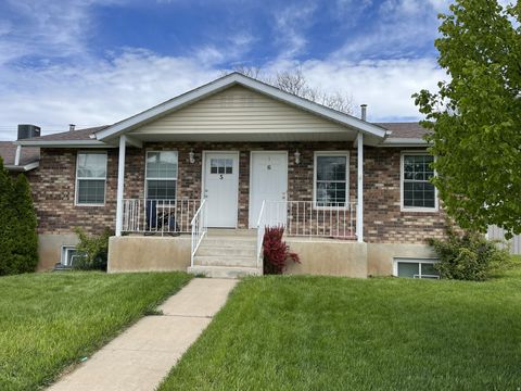 Photo of 3240 N FAIRFIELD RD #6, Layton, UT 84041 (MLS # 2141634)