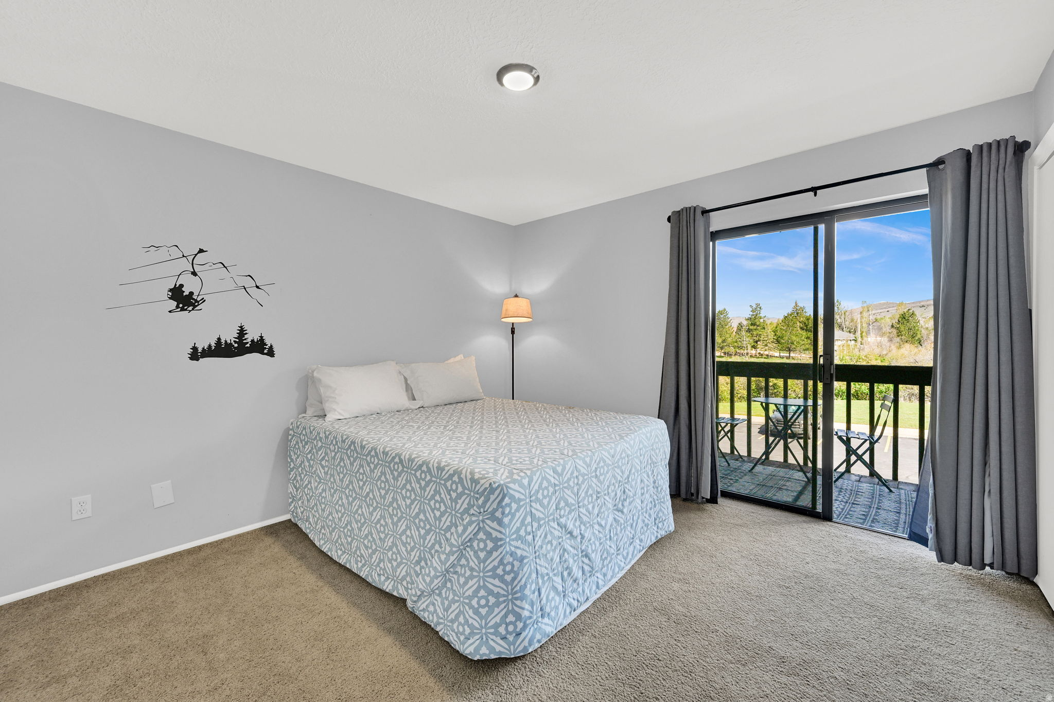 WOLF LODGE - Residential