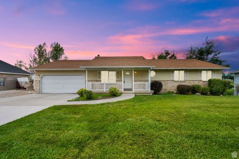 Tiny photo for 10207 N COTTONWOOD DR, Cedar Hills, UT 84062 (MLS # 2107718)