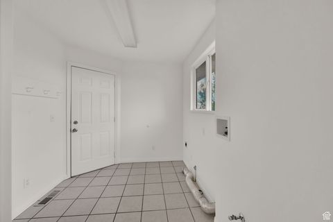 Tiny photo for 10207 N COTTONWOOD DR, Cedar Hills, UT 84062 (MLS # 2107718)