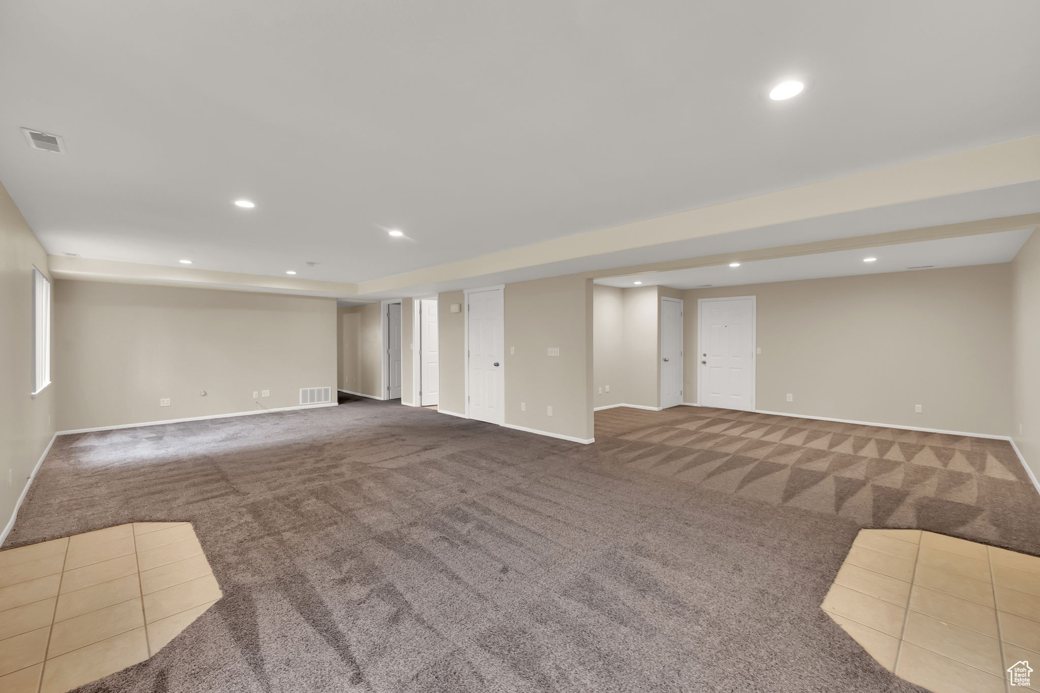 CEDAR COVE - Residential