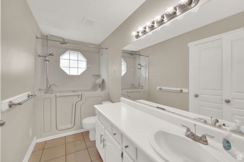 Tiny photo for 10207 N COTTONWOOD DR, Cedar Hills, UT 84062 (MLS # 2107718)