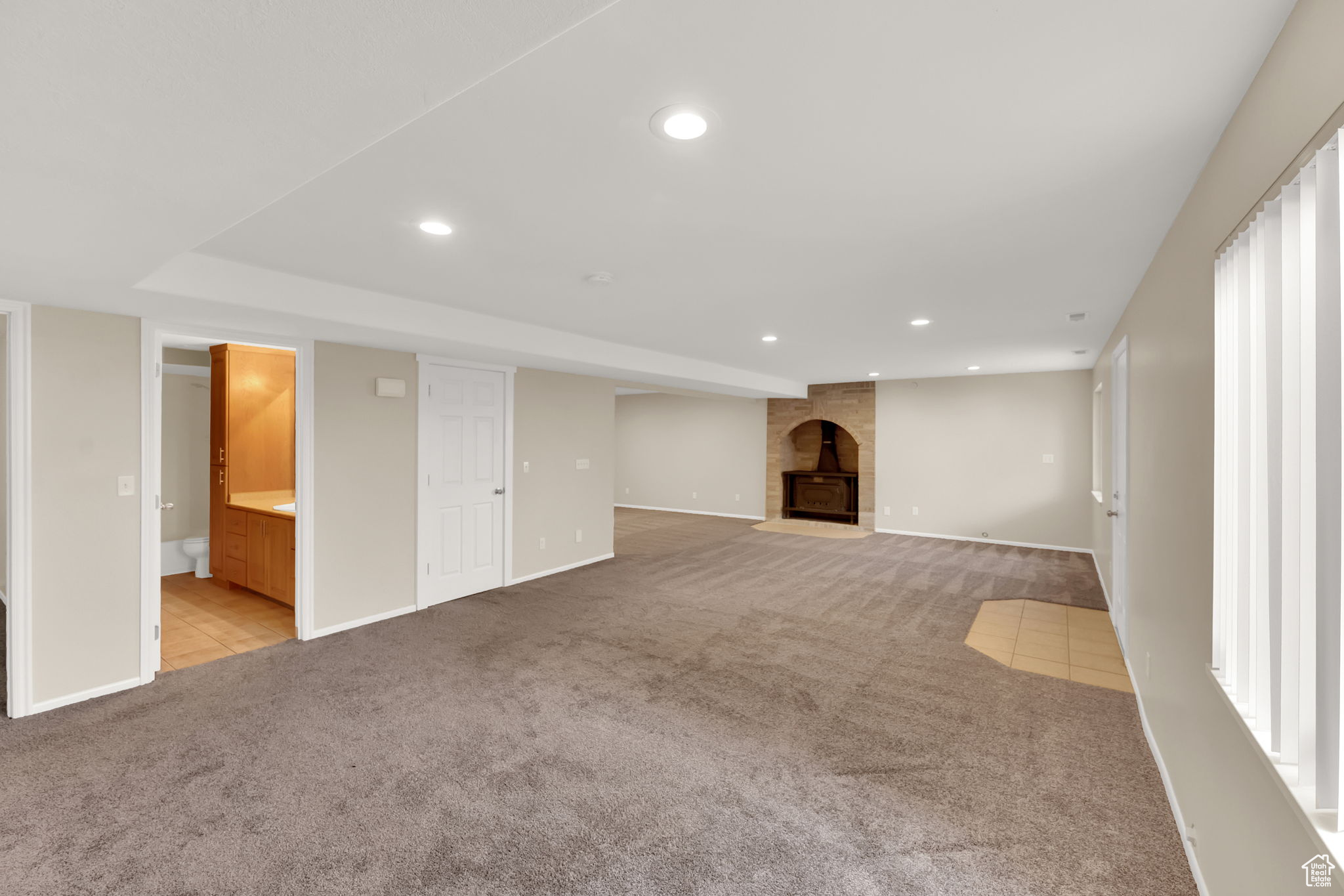 CEDAR COVE - Residential