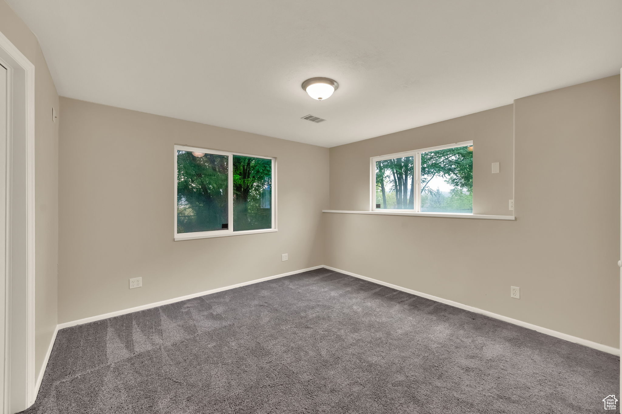 CEDAR COVE - Residential