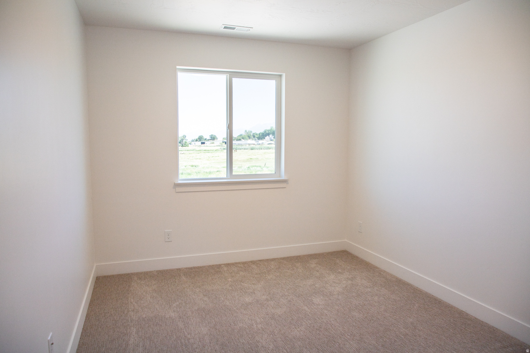 SALEM FIELDS - Residential