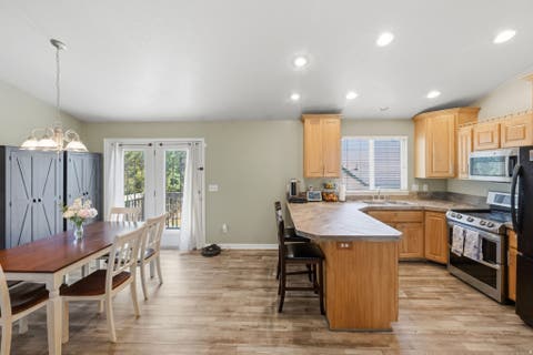 Tiny photo for 2061 E 7550 S, South Weber, UT 84405 (MLS # 2160994)