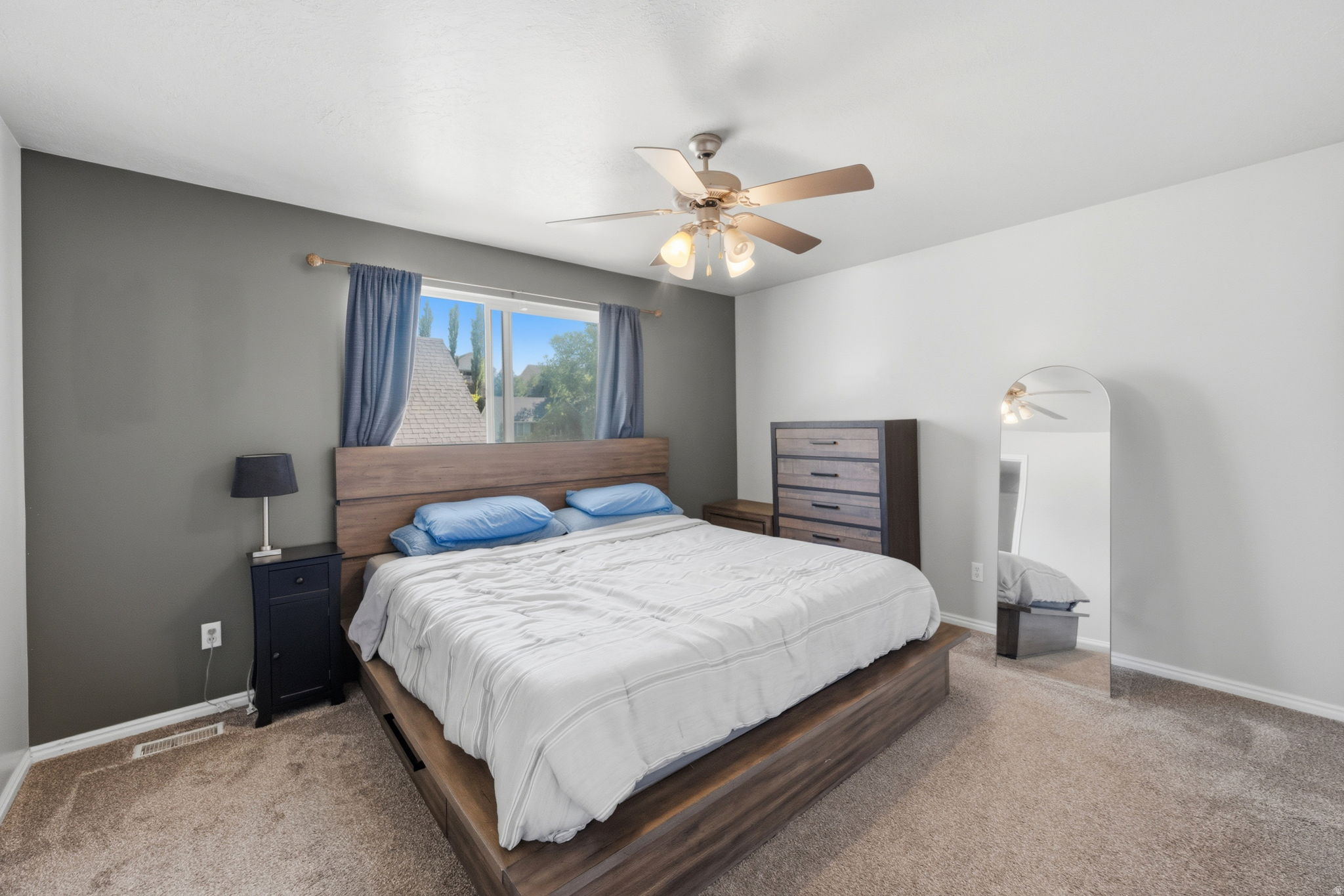 CEDAR COVE - Residential