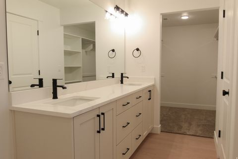 Tiny photo for 189 W 730 N, Smithfield, UT 84335 (MLS # 2125543)