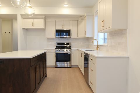 Tiny photo for 189 W 730 N, Smithfield, UT 84335 (MLS # 2125543)