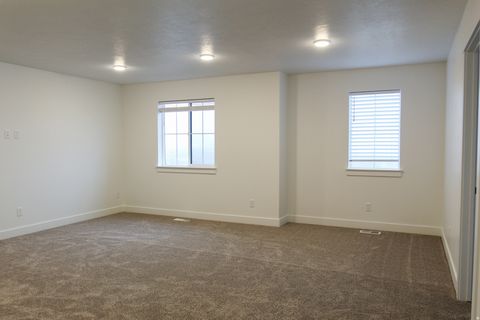 Tiny photo for 189 W 730 N, Smithfield, UT 84335 (MLS # 2125543)