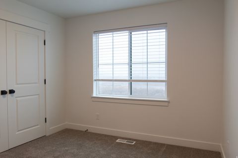 Tiny photo for 189 W 730 N, Smithfield, UT 84335 (MLS # 2125543)