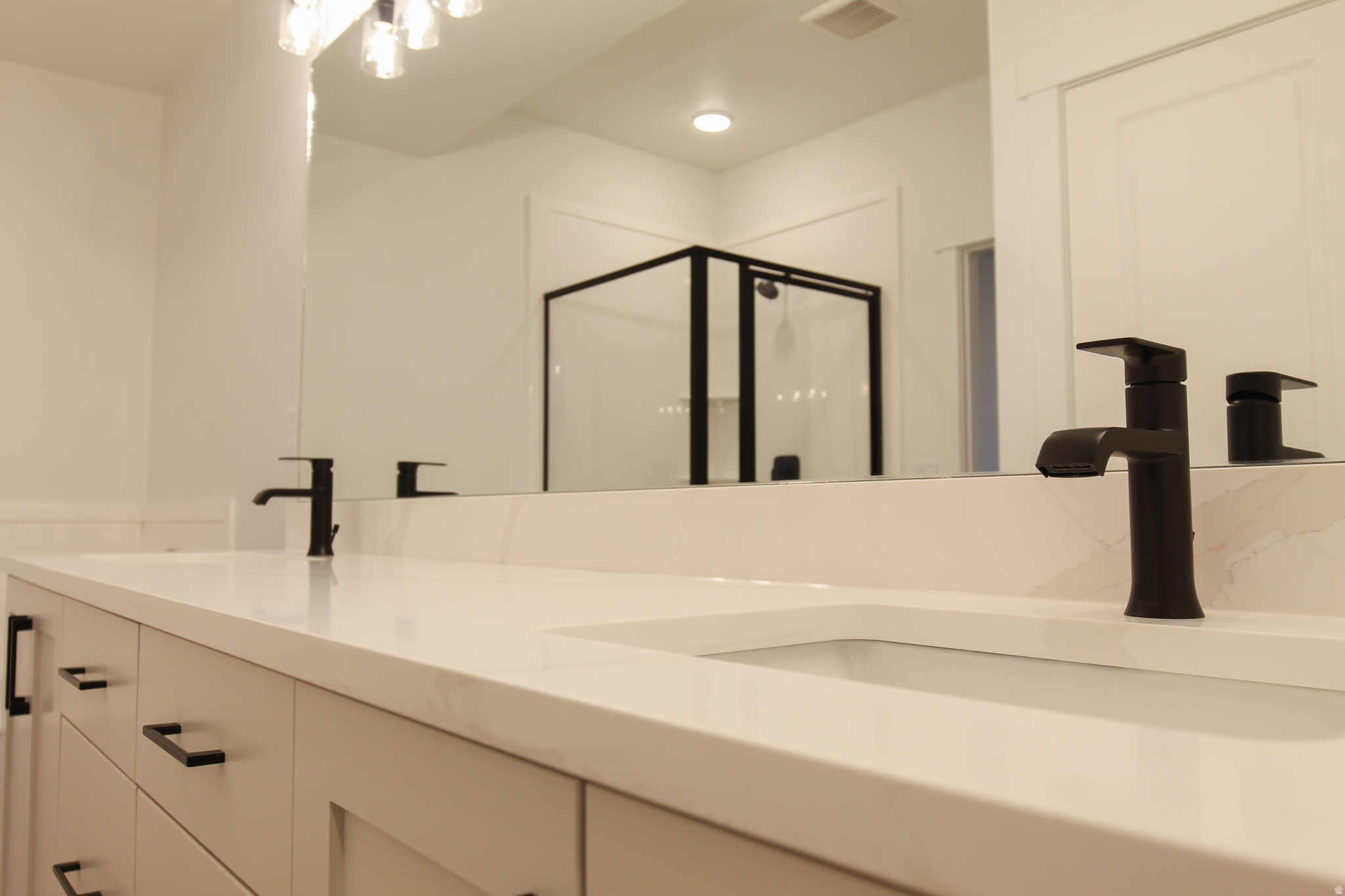 GOLDEN FOREST - Residential