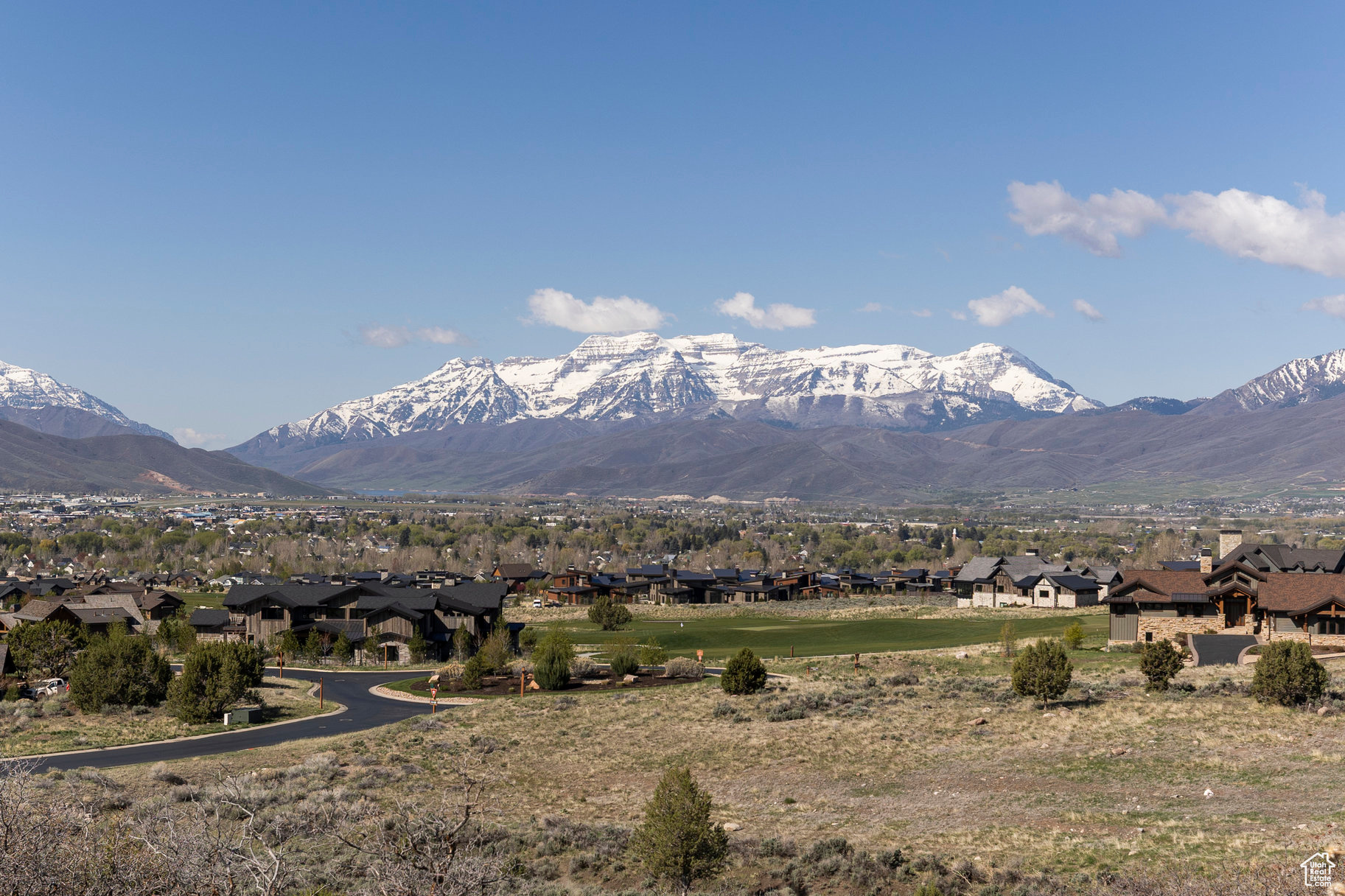 RED LEDGES - Residential