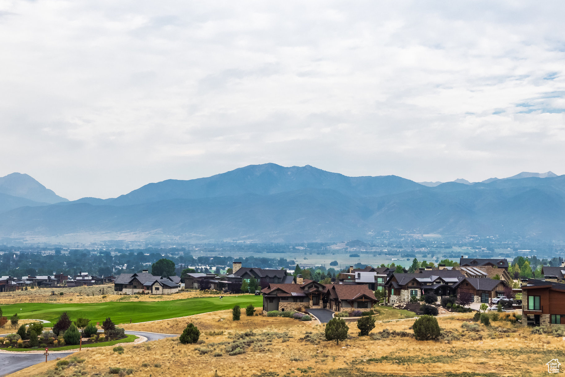 RED LEDGES - Residential