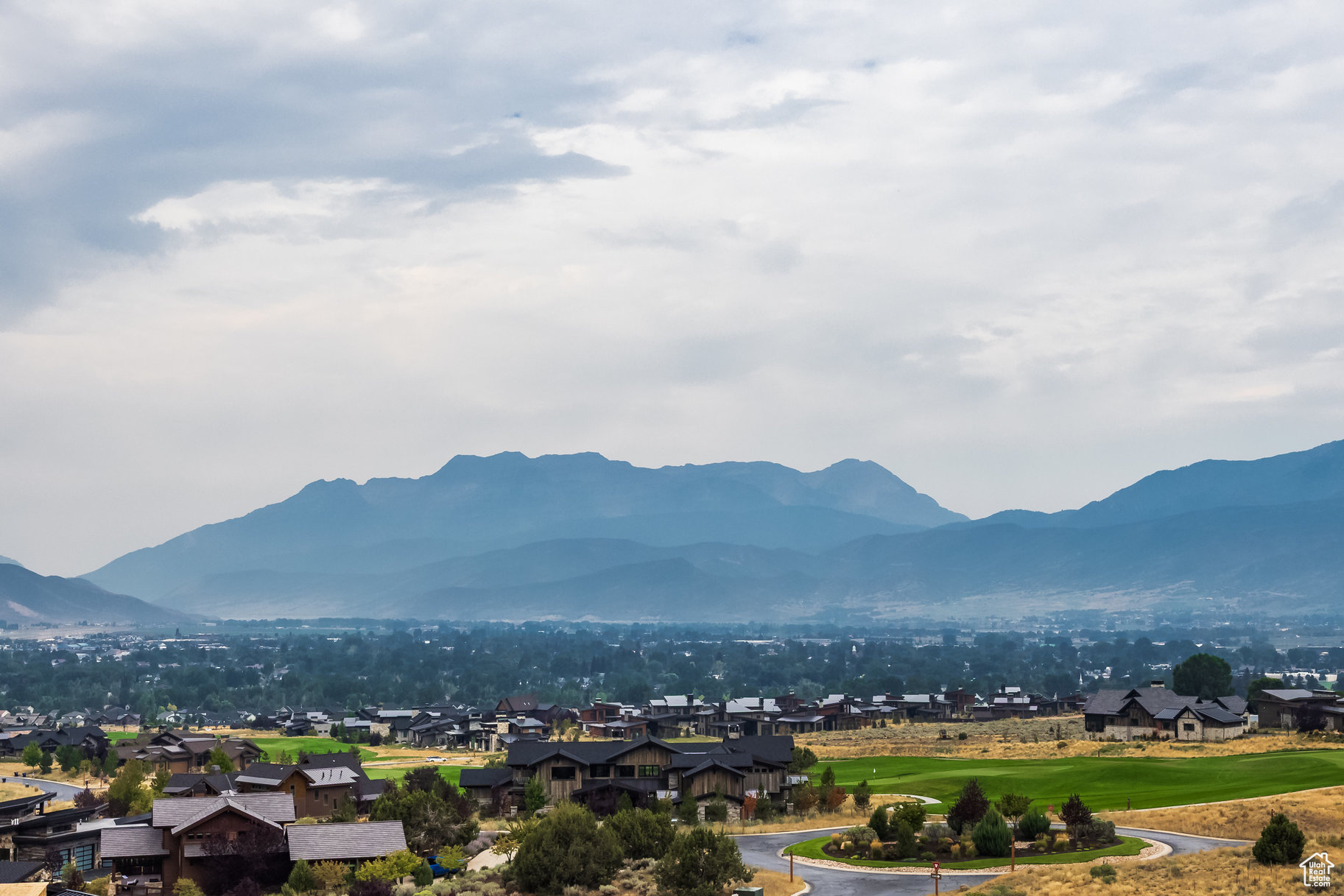 RED LEDGES - Residential