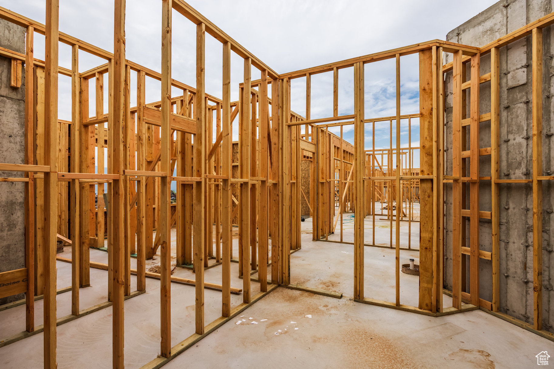 RED LEDGES - Residential