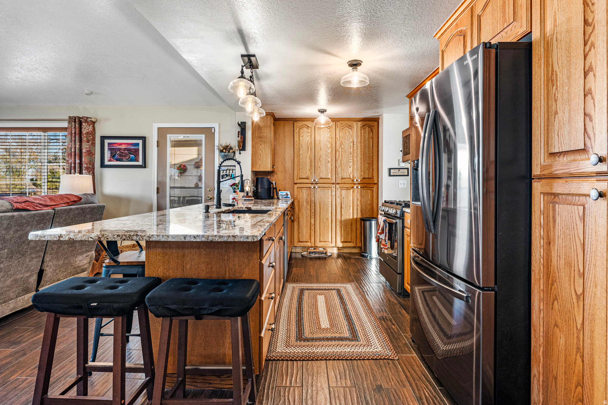 HOMESTEAD - Residential