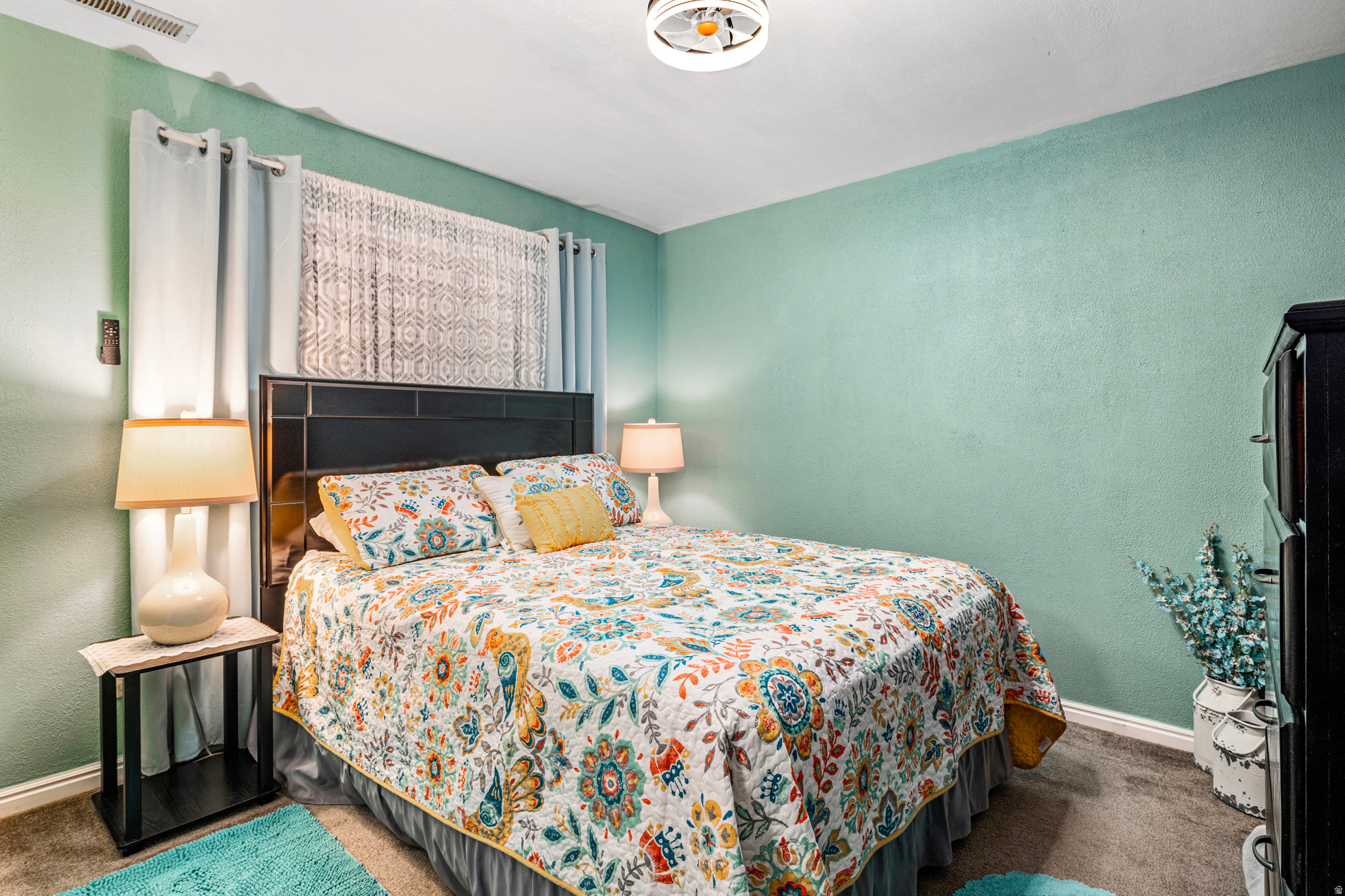 HOMESTEAD - Residential