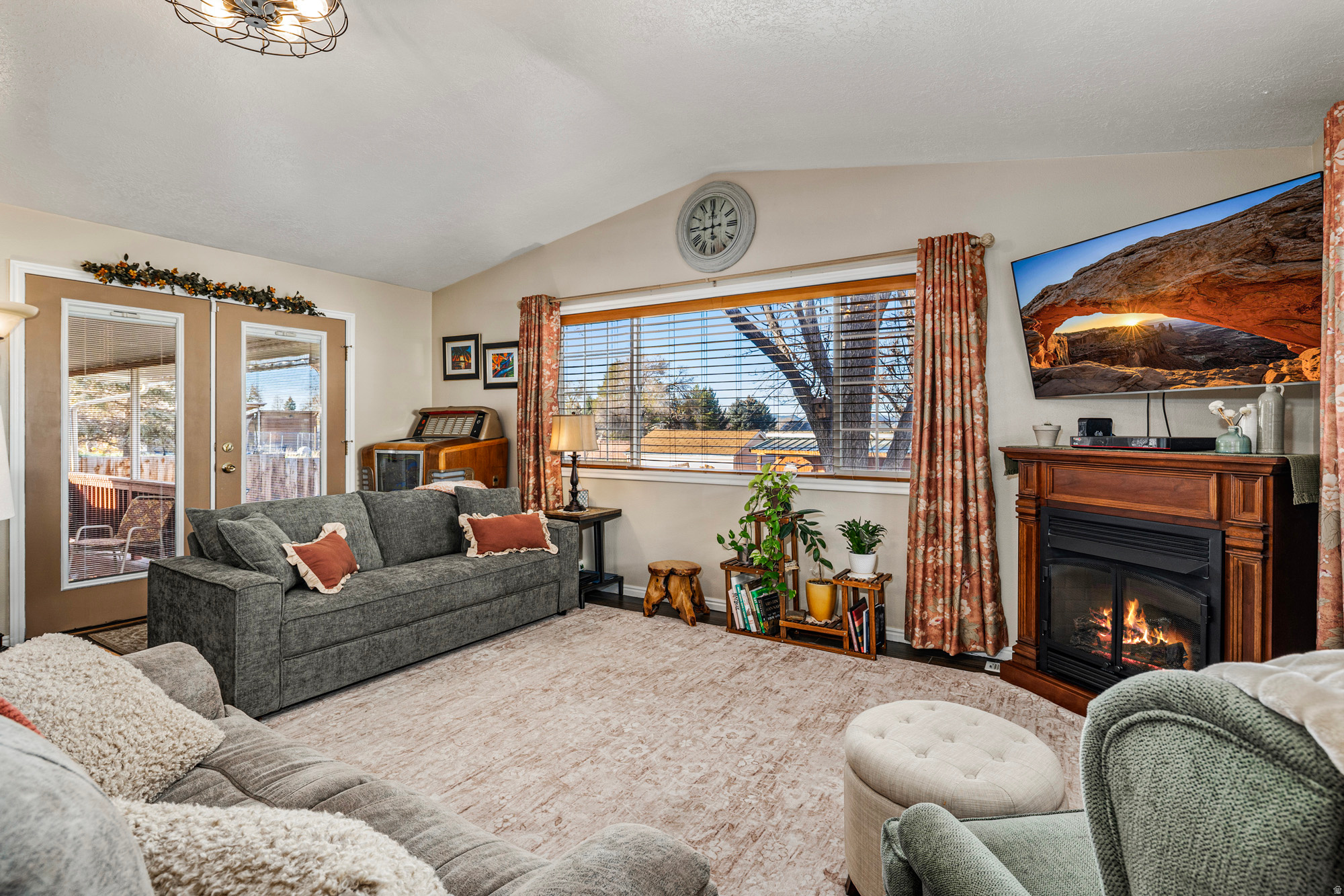 HOMESTEAD - Residential