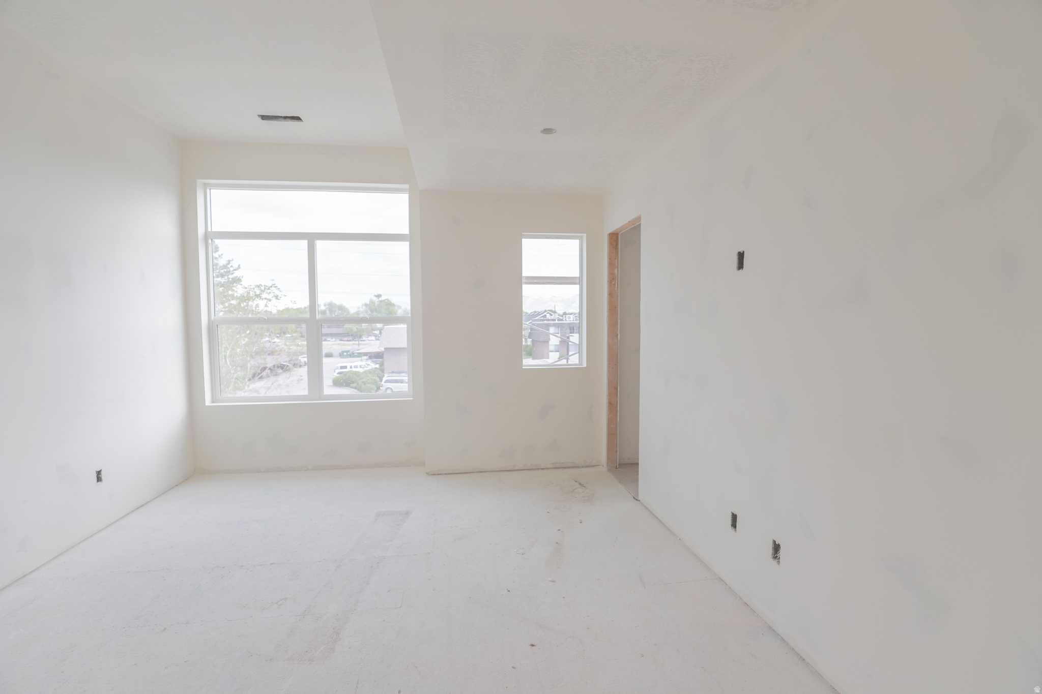 THE IVY - Residential