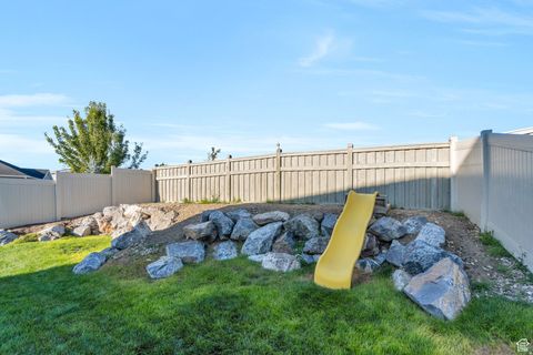 Tiny photo for 7523 N EVANS RANCH DR E, Eagle Mountain, UT 84005 (MLS # 2127018)