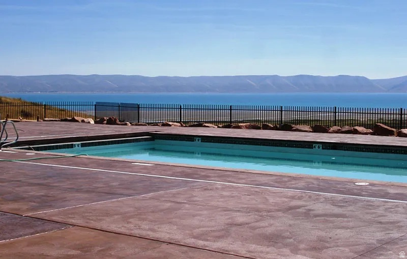 THE RESERVE AT BEAR LAKE - Residential