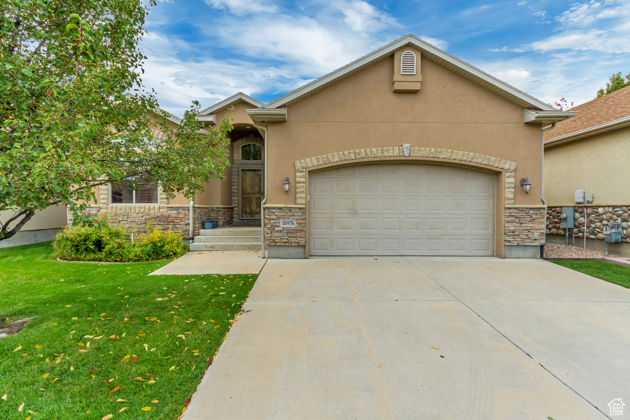 10976 Quartz Dr, South Jordan, Utah image 1