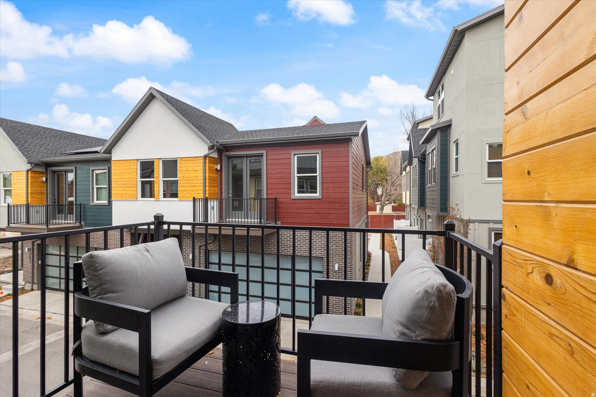 BISHOP PLACE - Residential