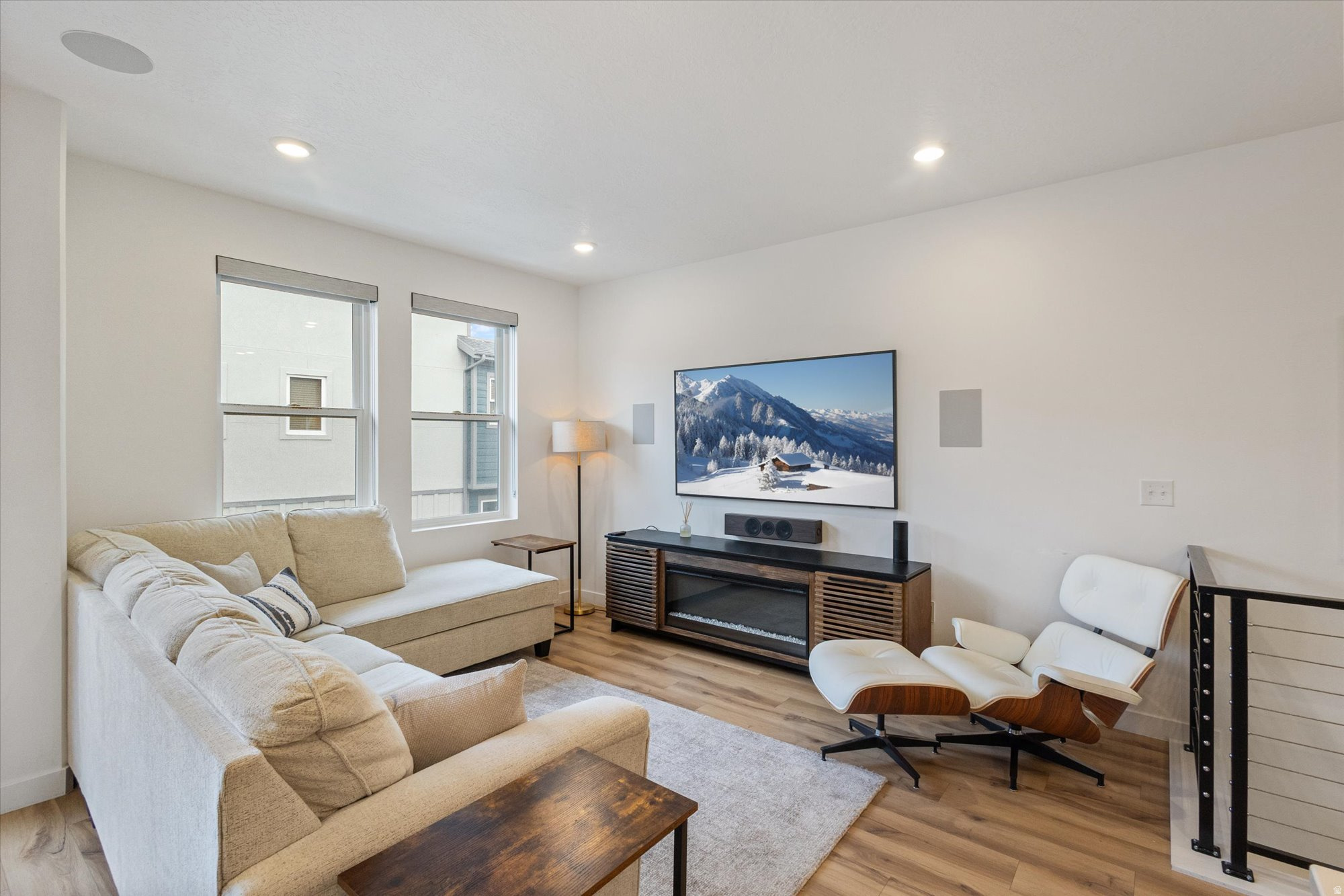 BISHOP PLACE - Residential